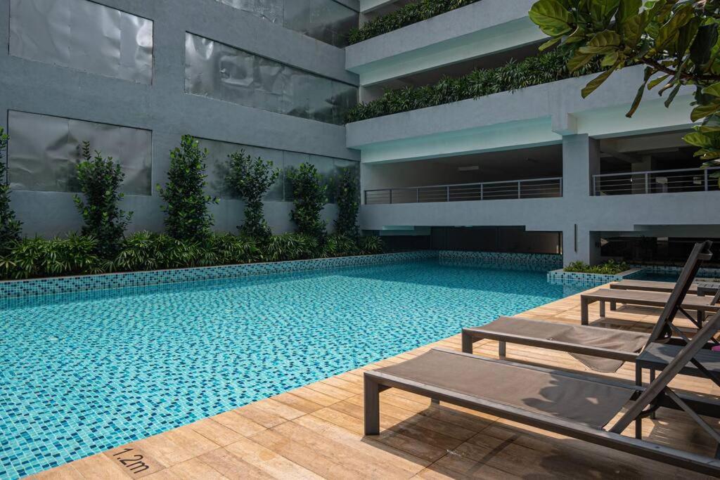 Pangsapuri Neusuite Ampang 4km To Klcc Trx Gleneagleshospital 3613 Kuala Lumpur